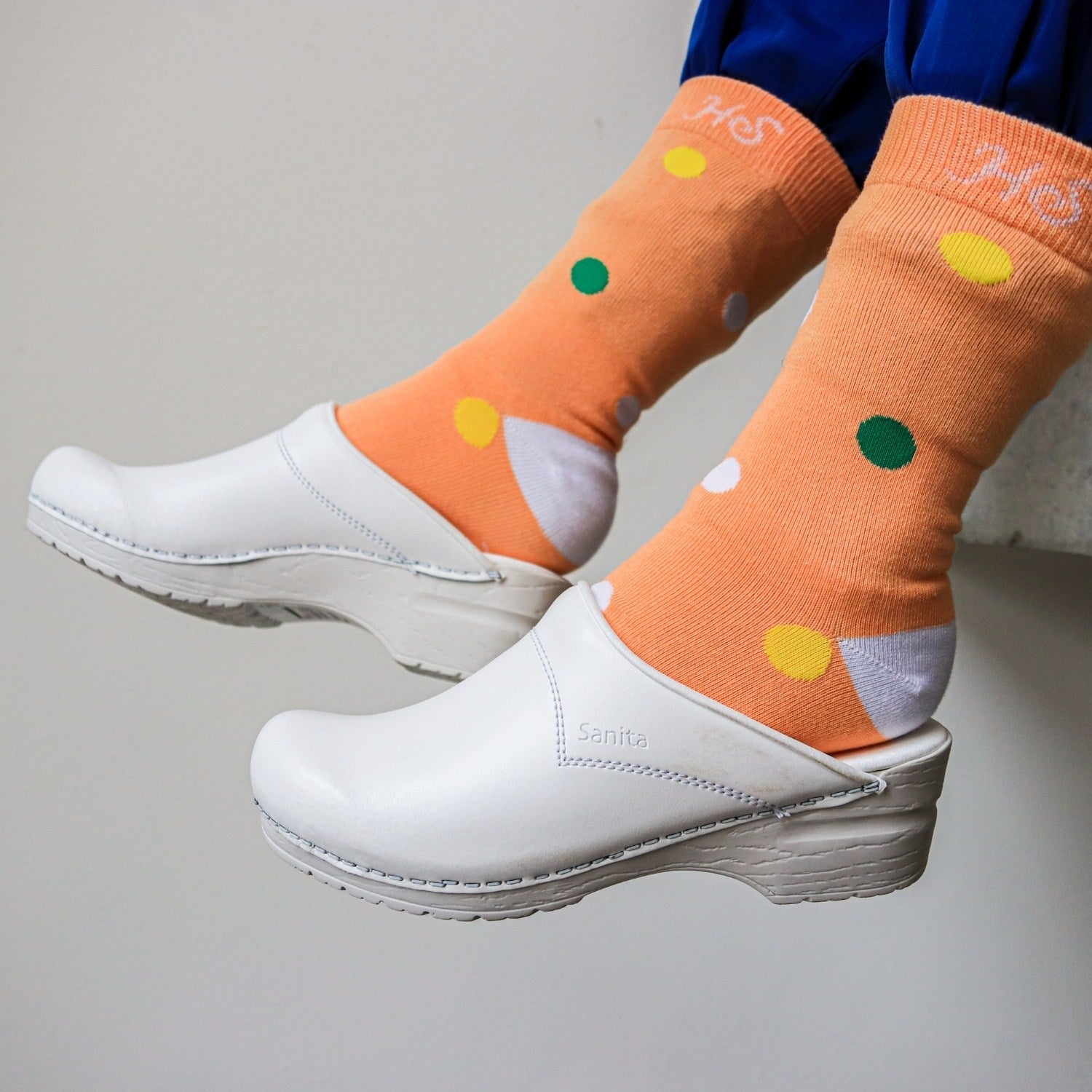 ECG Dot Socks – Beige Edition